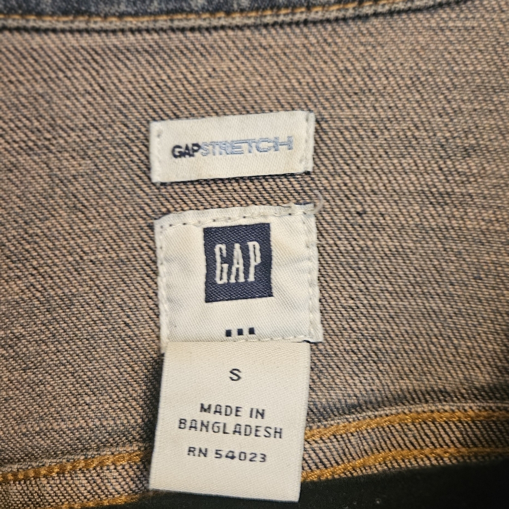 Gap denim Jacket - Picture 3 of 6